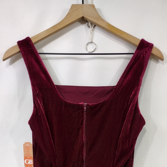 NWT GB Velvet Corduroy Jumpsuit Women's XS Burgundy Boho Retro 90s Minimalist - Picture 6 of 9